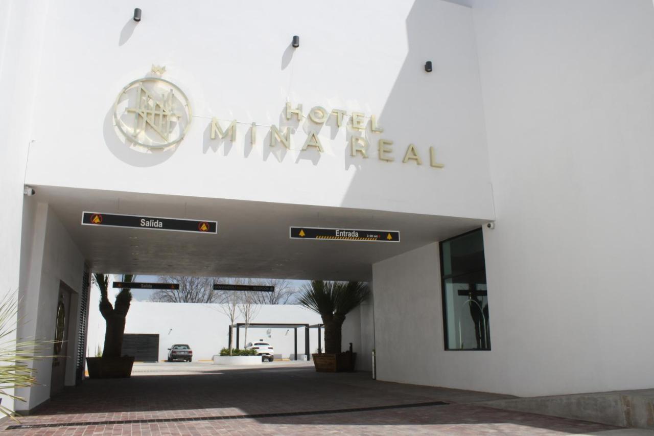 Hotel Mina Real Матеуала Екстер'єр фото
