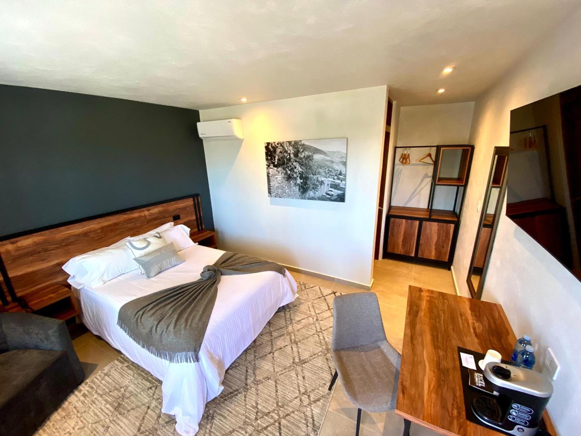 Hotel Mina Real Матеуала Екстер'єр фото